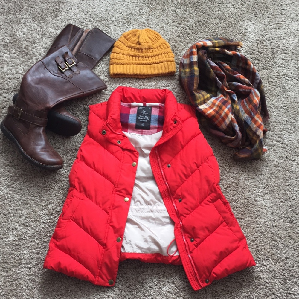 Gap puffer vest